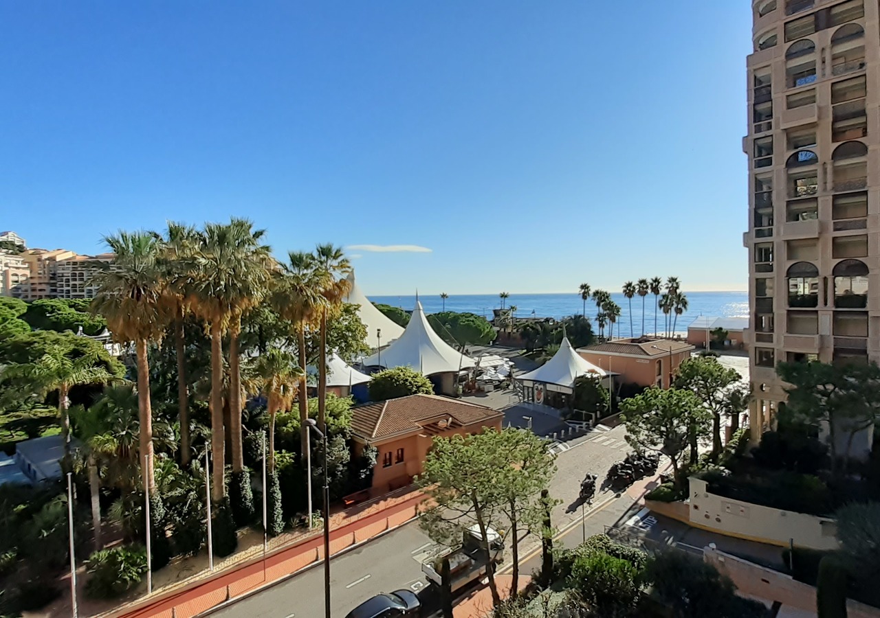 Fontvieille: Seaside Plaza - trilocale con ampia terrazza e parc