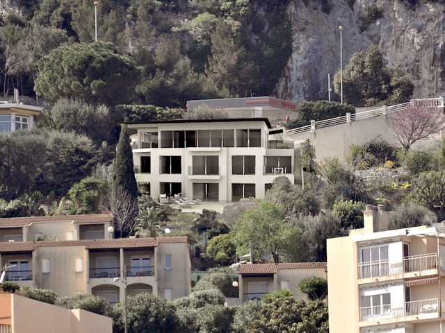 Cap d'Ail: Magnifico bilocale ristrutturato con terrazza alle po - 3