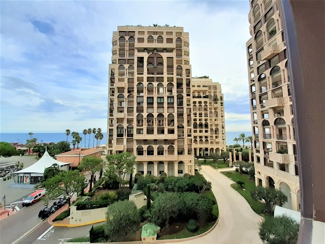 Fontvieille: Seaside Plaza - 2 bedroom apartment with large terr - 15