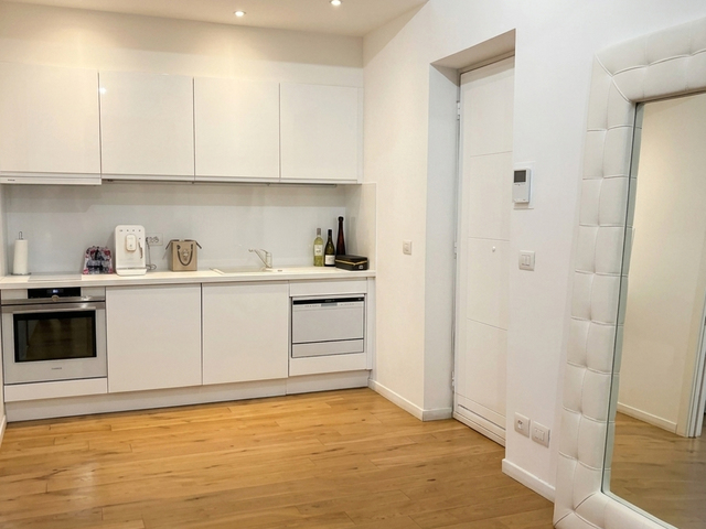 SAINT JAMES - Renovated 1 bedroom apartment - 4