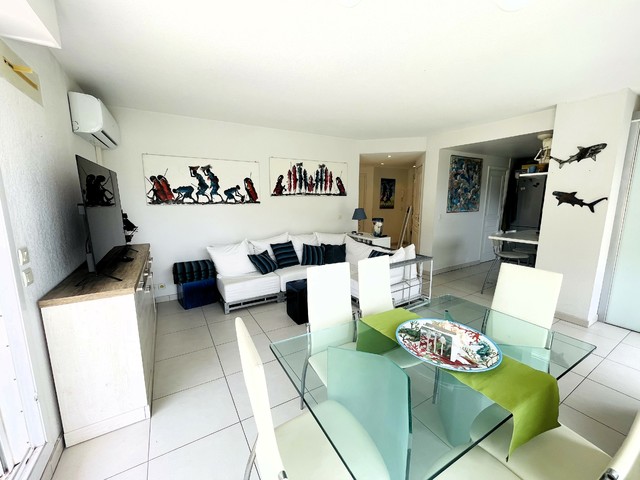Mentone Garavan: rooftop di 4 locali con ampio terrazzo e parche - 9