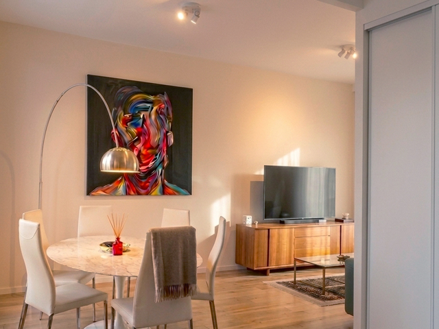 SAINT JAMES - Renovated 1 bedroom apartment - 2